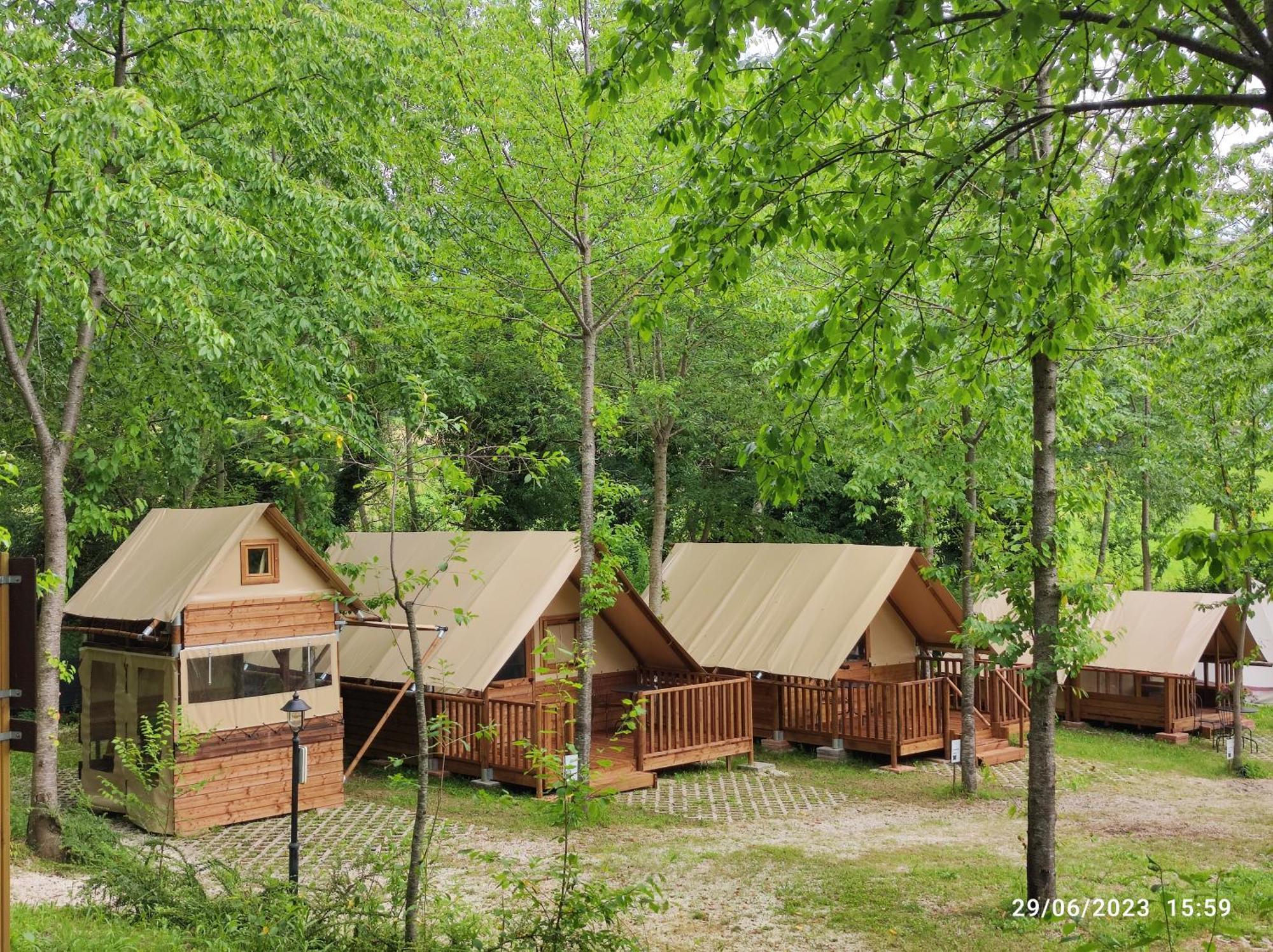 Saecula Natural Village Experience *
