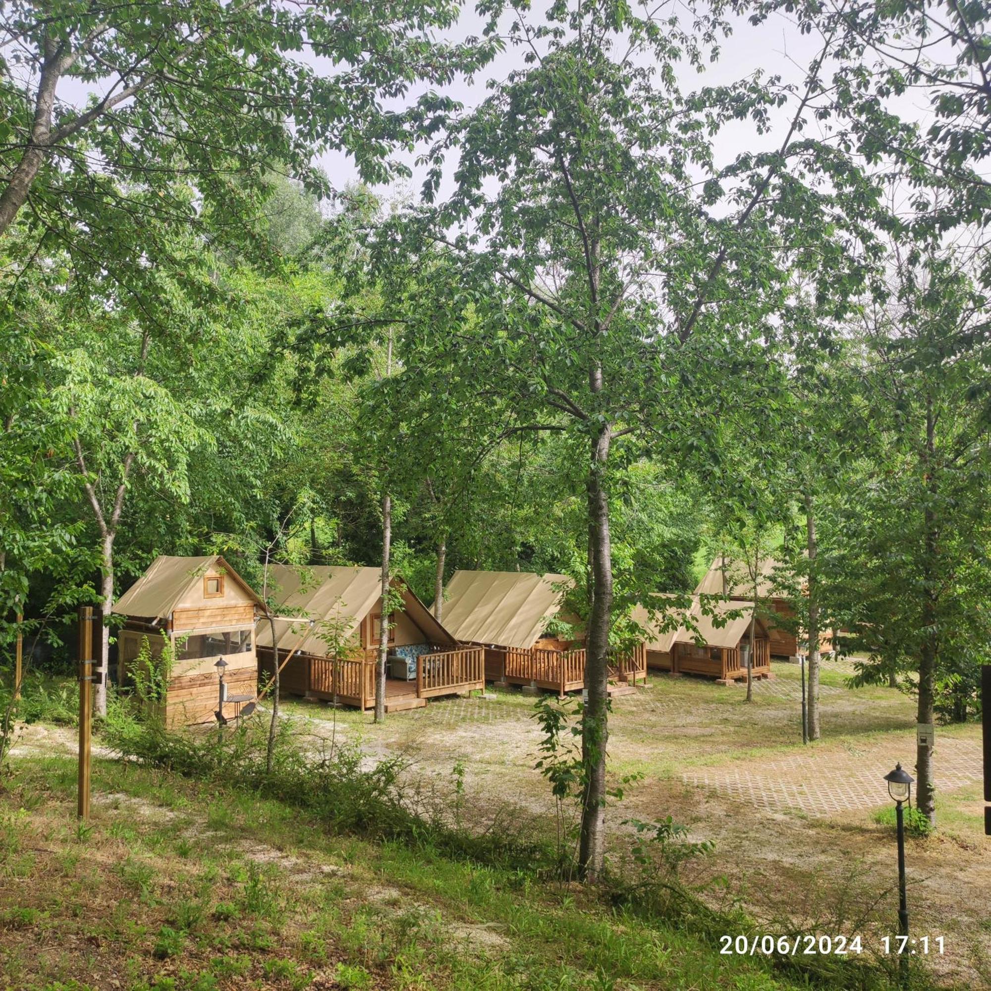 Saecula Natural Village Experience *